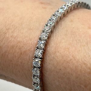 AAA 3mm Round White Moissanite Tennis Bracelet. D-color, VVSI. High-end stones!